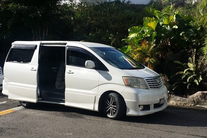 St Lucia Private Round Trip Hewanorra Airport Transfers to North Hotels - Key Points