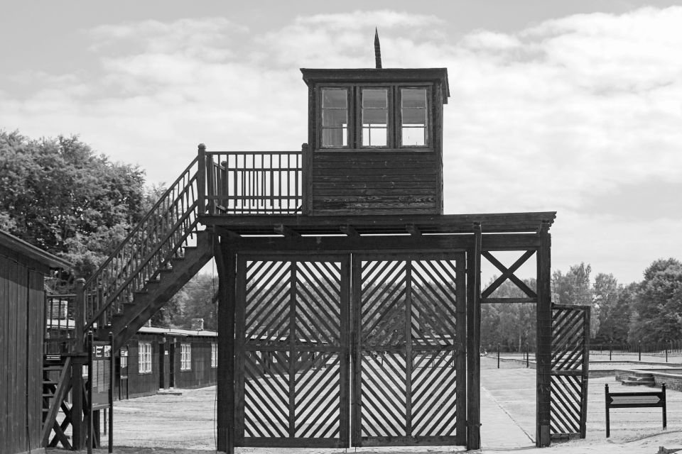 Stutthof Concentration Camp:Guided Tour With Transportation - Key Points