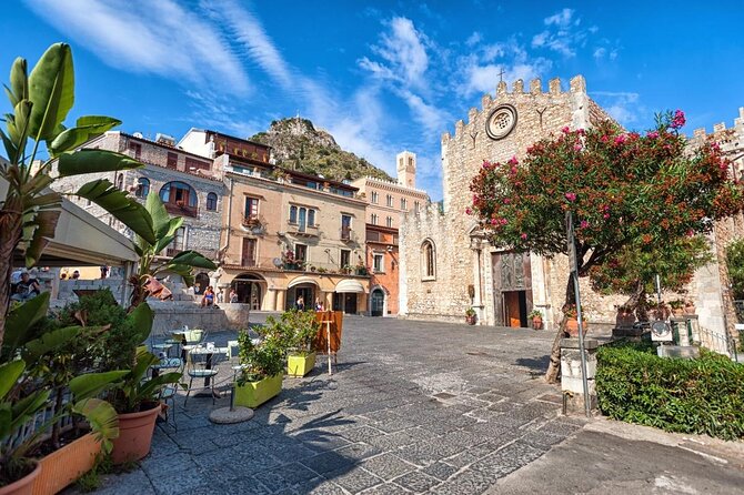 Taormina Rooftop & High End Cocktail Bar Walking Tour - Key Points