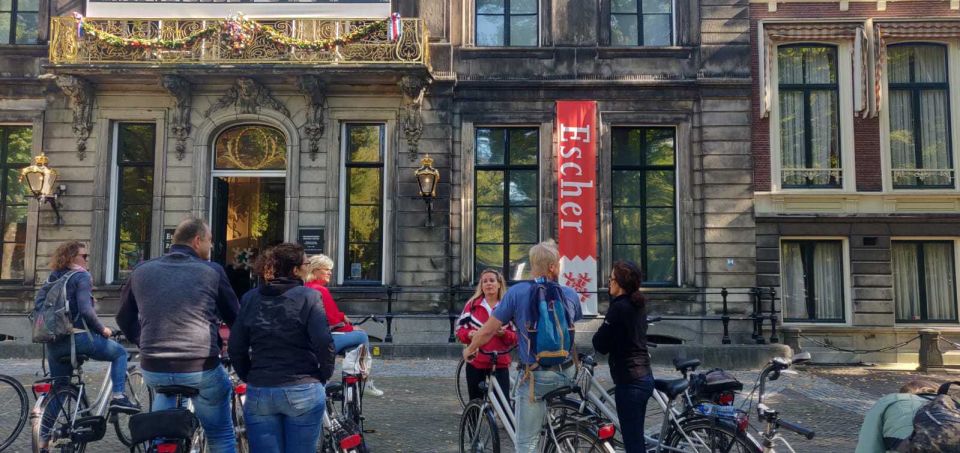 The Hague: Highlights Bike Tour - Key Points