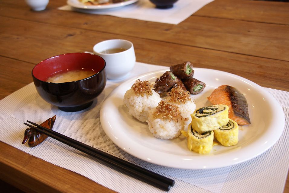 Tokyo: Japanese Home-Style Cooking Class With Meal - Key Points