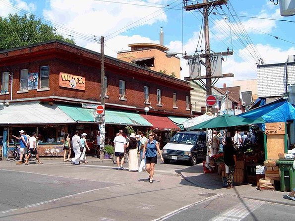 Toronto Custom Private Walking Tour of Hidden Gems With a Local - Key Points