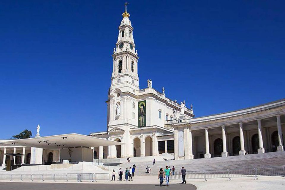 Tour Fatima Nazre Obidos - Key Points