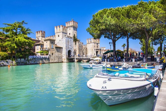 Tour in a Boat From Sirmione to the Isola Del Garda - Key Points