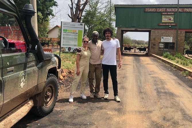 Tsavo East 1 Day Safari, Beach To Beach In 4wd Jeep - Key Points