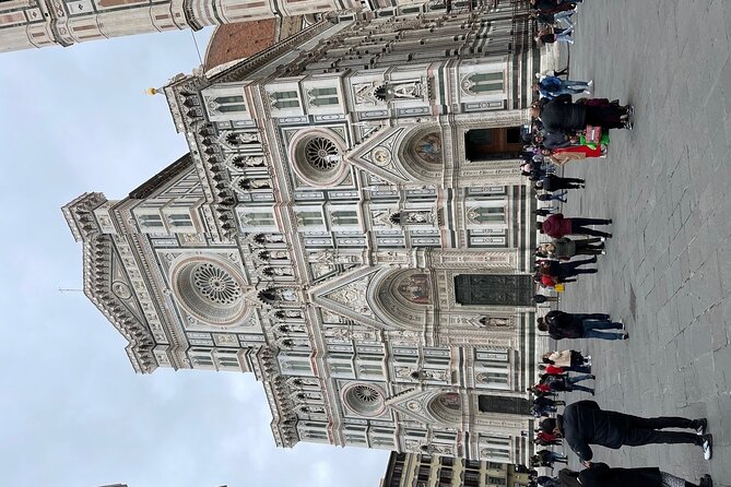 Two Treasures in One Day: Florence & Pisa - Key Points