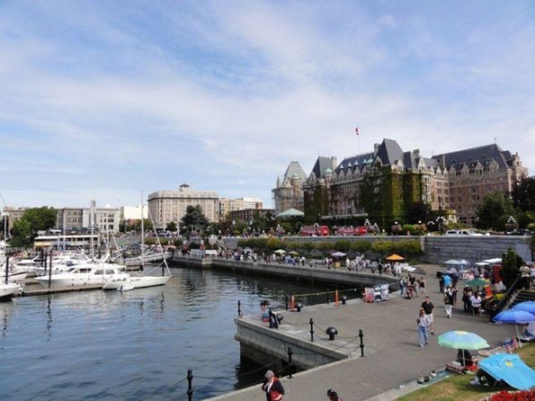 Vancouver 4DAYS Island Adventuretour Vancouver Victoria,Ucluelet,Tofino,Nanaimo - Key Points