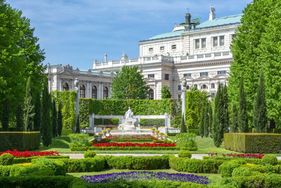 Vienna: Old Town Highlights Private Walking Tour - Key Points