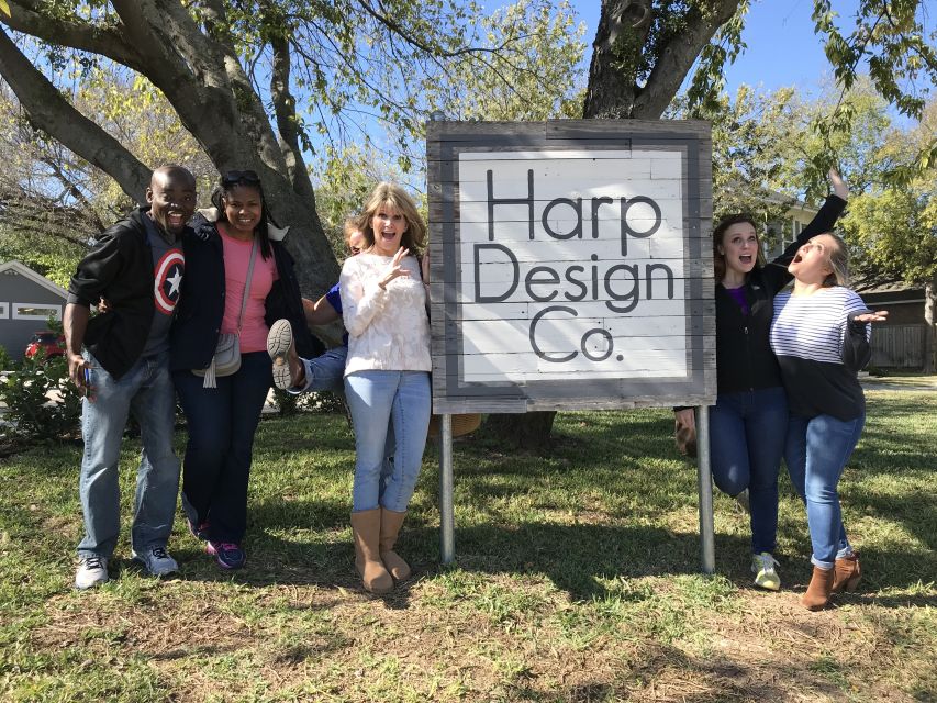 Waco: Fixer Upper Theme Bus Tour - Key Points