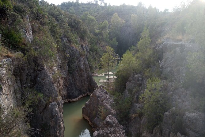 Walking Tour of the Hanging Bridges of Canyon De Turia and Chulilla Village - Key Points