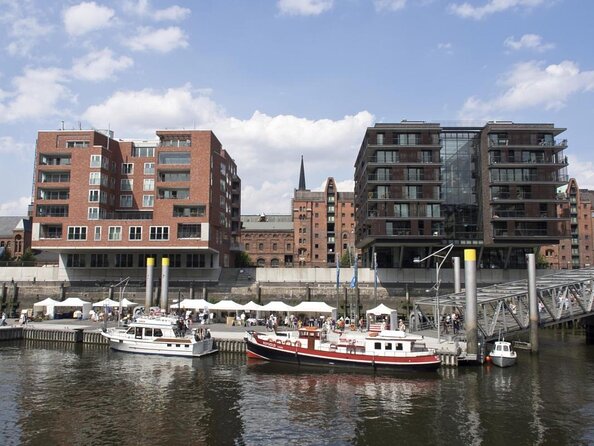 Warehouse District & HafenCity Experience Tour - Key Points