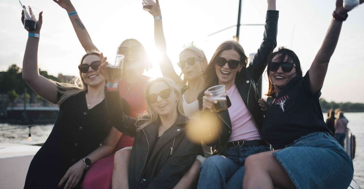 Warsaw: Boat Party With Unlimited Drinks &Vip Club Entrance - Key Points