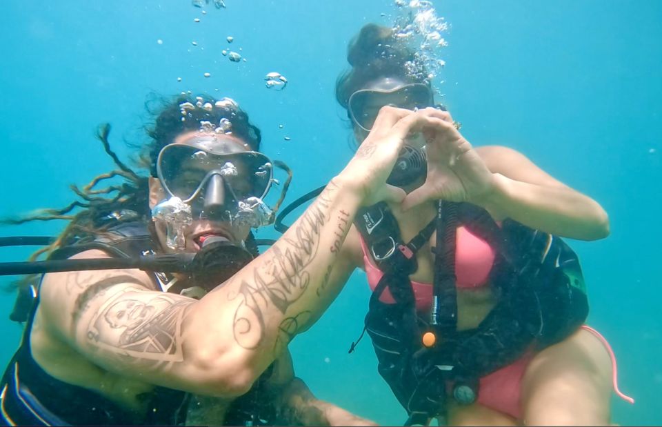 West Palm Beach: Beginner Scuba Diving With Go Pro - Key Points