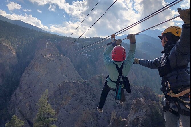 Woods Course Zipline Tour in Seven Falls - Key Points