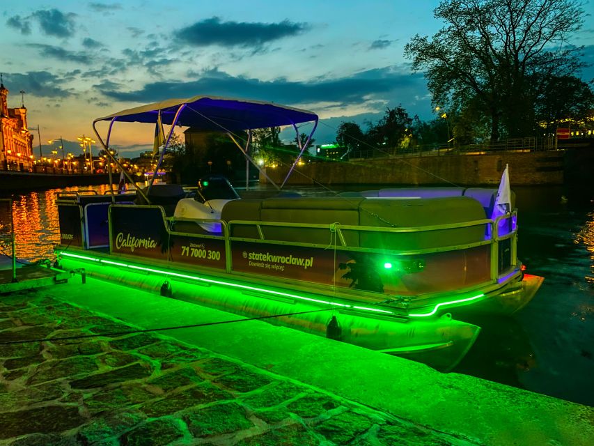 Wroclaw: Old Town Night Cruise With Ilumination - Key Points