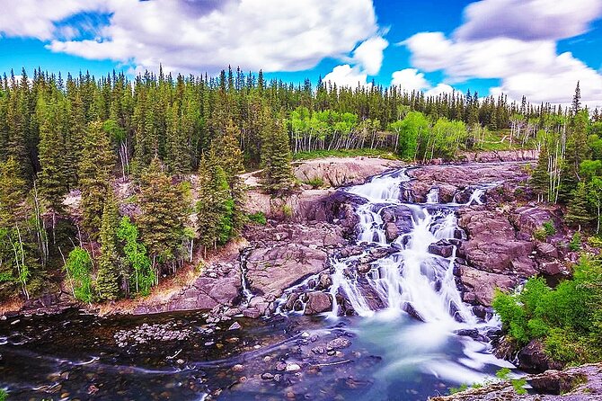 Yellowknife Cameron Falls Hiking Key Points