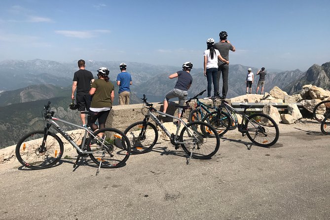 Epic 25 Turns Bike Descent With Panoramic Cable Car Ascent - Tour Overview