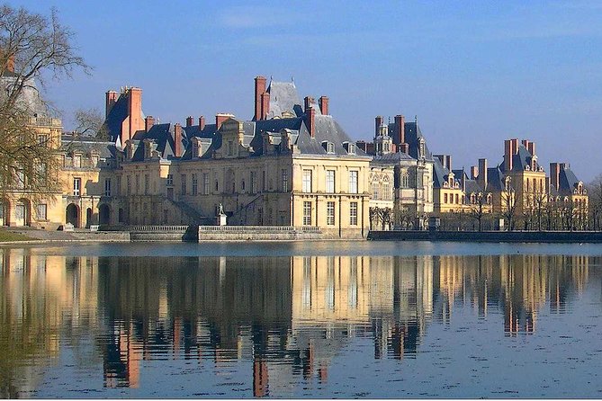 Fontainebleau and Barbizon Half Day Guided Tour From Paris by Minivan - Tour Details