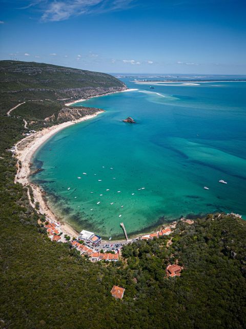 From Lisbon: Arrábida, Azeitão, Sesimbra, Palmela, Setúbal. Charming Palmela Castle