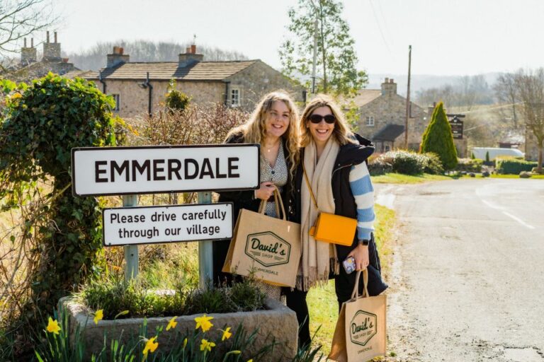 Leeds: Emmerdale Village Set Guided Tour Tour Details