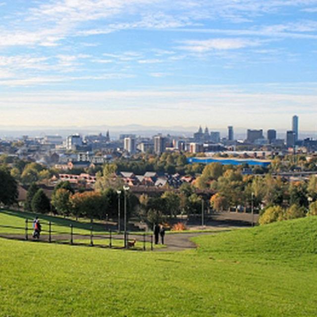 Liverpool Views, Brews, Football & History Tour - Tour Overview