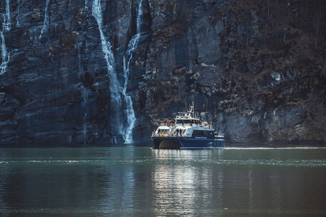 Mostraumen Fjord Cruise - Overview of the Fjord Cruise