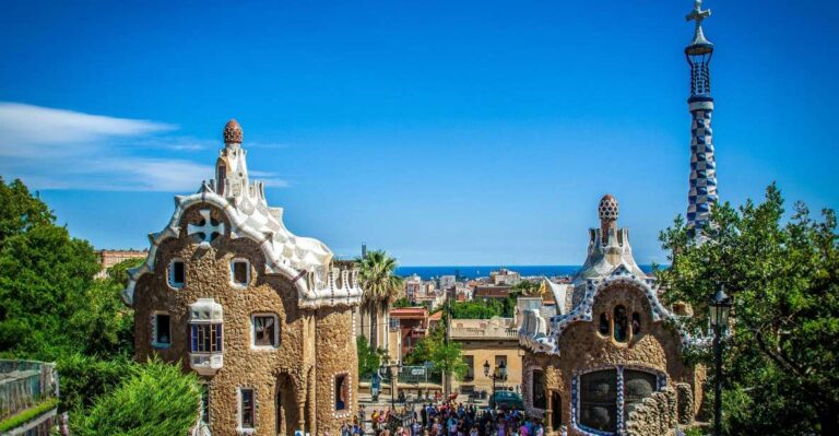 Sailing Experience, Sagrada Familia & Park Guell Activity Overview