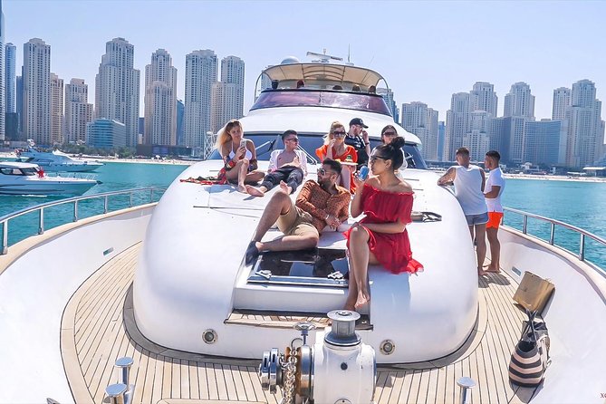 Dubai Marina Yacht Tour: Breakfast or BBQ With Drinks Option - Meeting and Pickup Details