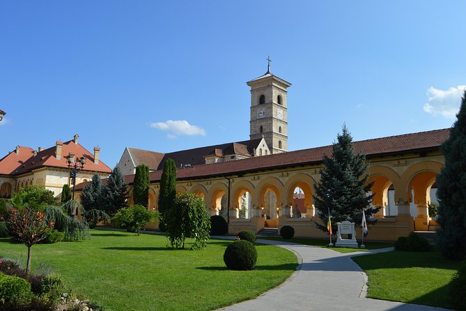 Exclusive Tour: Corvin Castle, Alba Iulia and Traditional Villages From Sibiu - Highlights