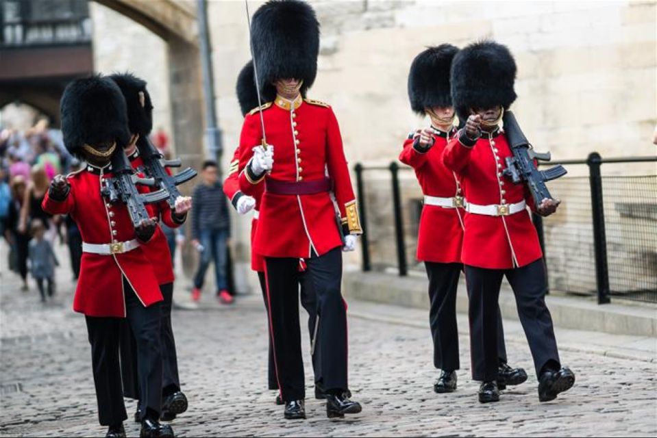 Hop on Hop off London Bus Tour & Tower of London - Tower of London