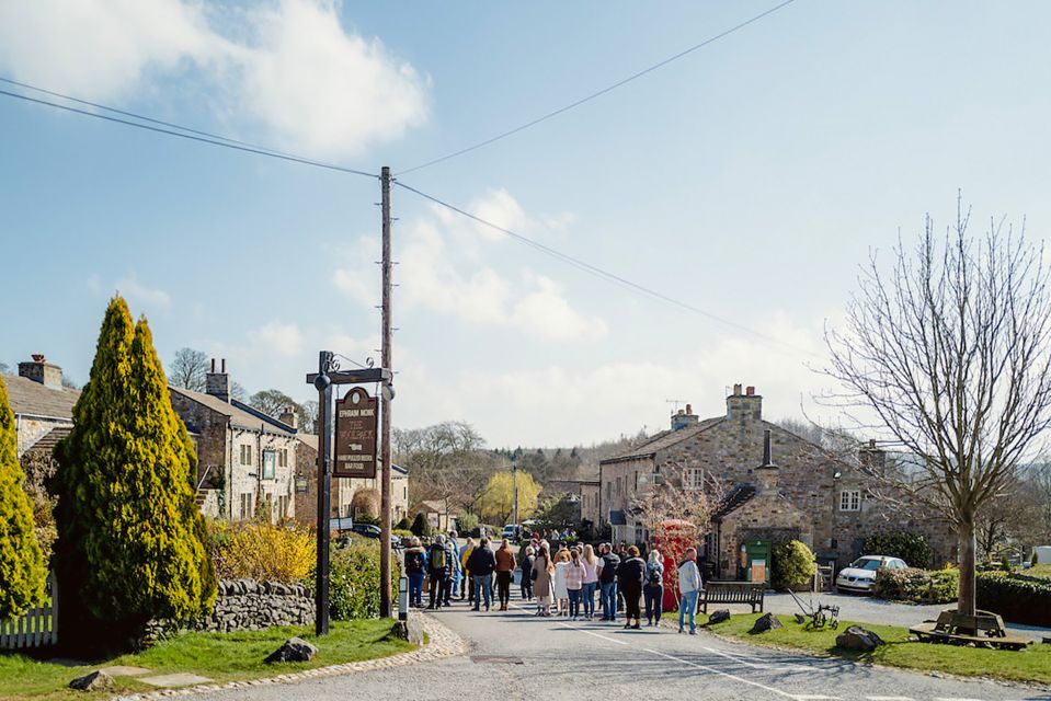 Leeds: Emmerdale Village Set Guided Tour - Meeting Point