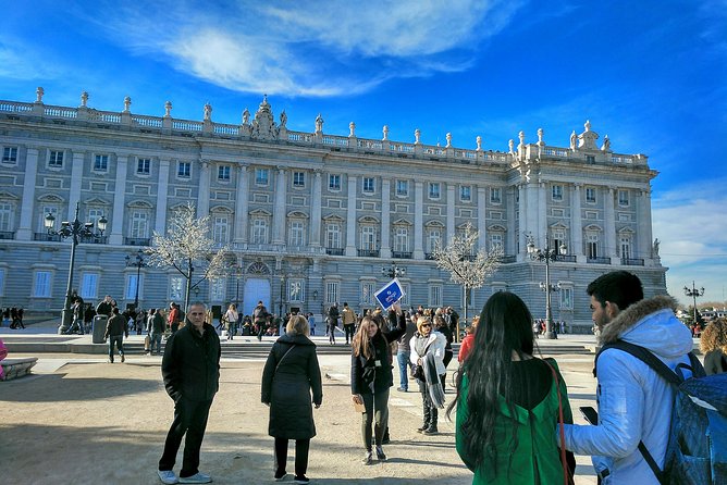 Madrid Royal Palace Private Tour With Skip-The-Line Ticket - Meeting Point and End Point