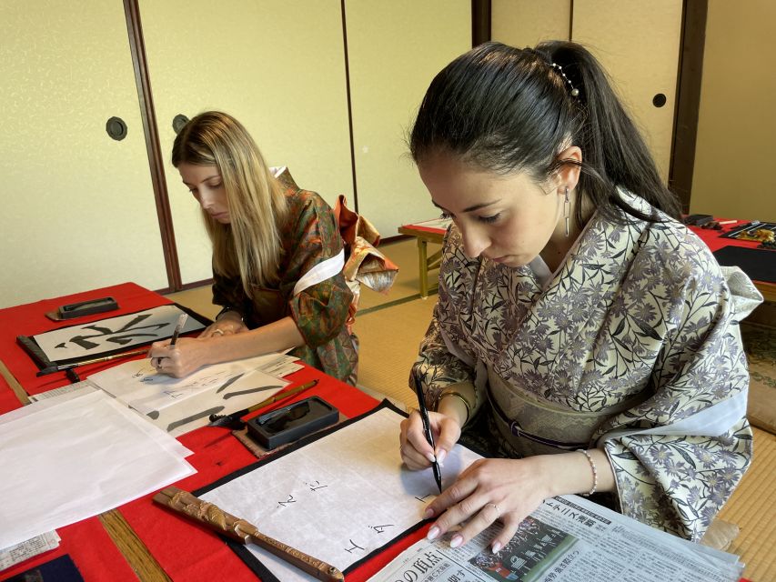 Miyajima: Cultural Experience in a Kimono - Highlights of the Tea Ceremony