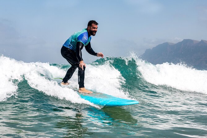 Surf Lesson for Beginners in Famara: Introduction in Surfing - Meeting Point and Location