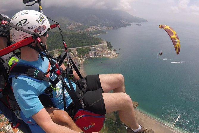 Tandem Paragliding in Budva - Stunning Coastal Landscapes