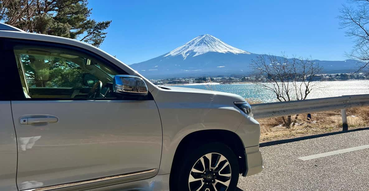 Tokyo:Private Mt Fuji Sightseeing Tour in Luxury Landcruiser - Pickup and Communication