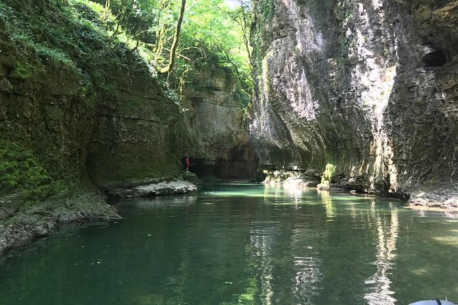 2 Days Trip to West Georgia (Caves, Canyons, Waterfalls) - Experience Canyons and Caves