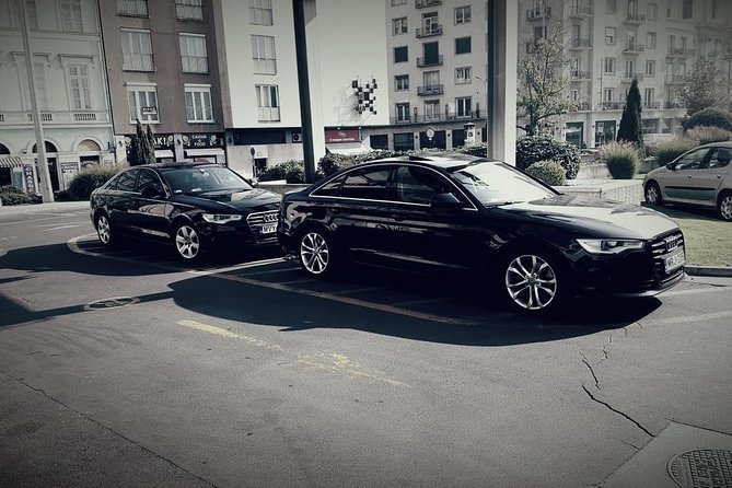 Budapest Private Airport Transfer in a Luxury Car - Pickup and Dropoff Arrangements