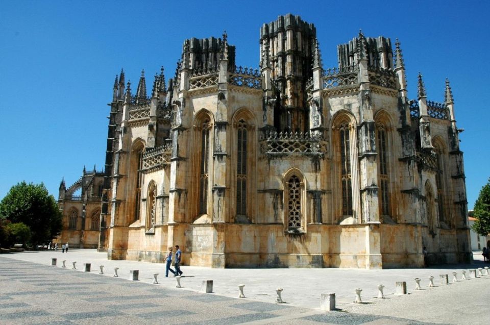 From Lisbon: Fatima/Batalha and Mafra Convent/Óbidos Tour - Cancellation Policy