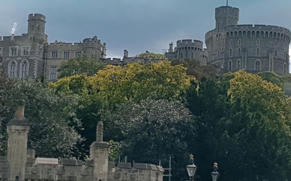 From London: Transfer to Southampton via Windsor Castle - The State Apartments