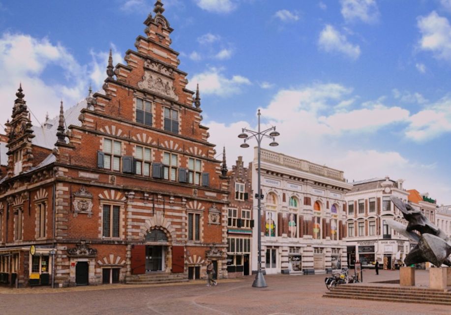 Haarlem: Frans Hals Museum Entrance Ticket With Audio Guide - Audio Guide and Language Support