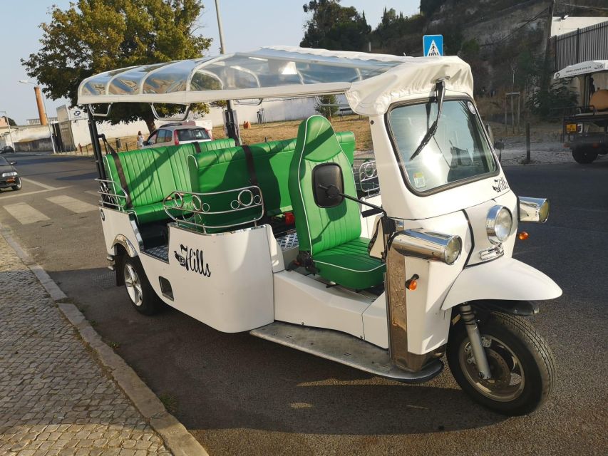 Lisbon: Private Old Town Tuktuk Tour - Tour Experience