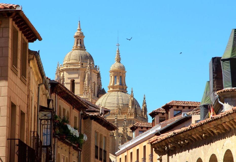 Madrid: Toledo and Segovia Tour With Alcazar and Monuments - Attractions in Segovia