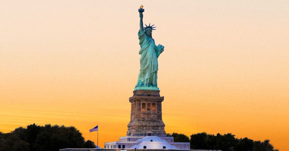 NYC: Statue of Liberty Sunset Cruise Skip-the-Line Ticket - Itinerary Details