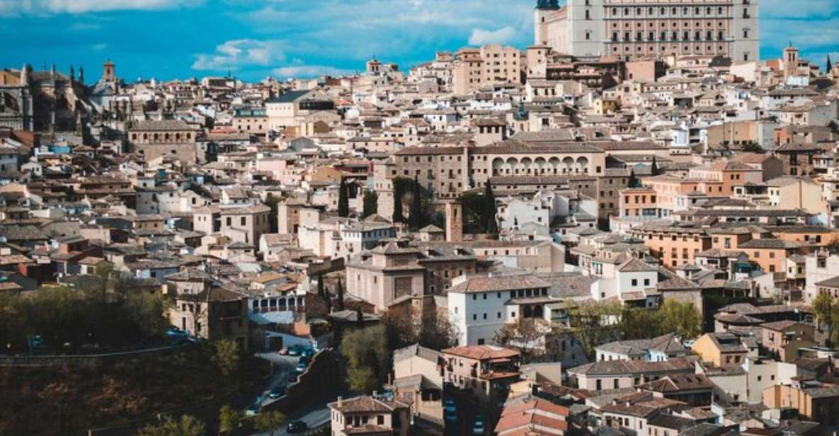 Toledo: Private Tour With an Official Guide - Experience Highlights