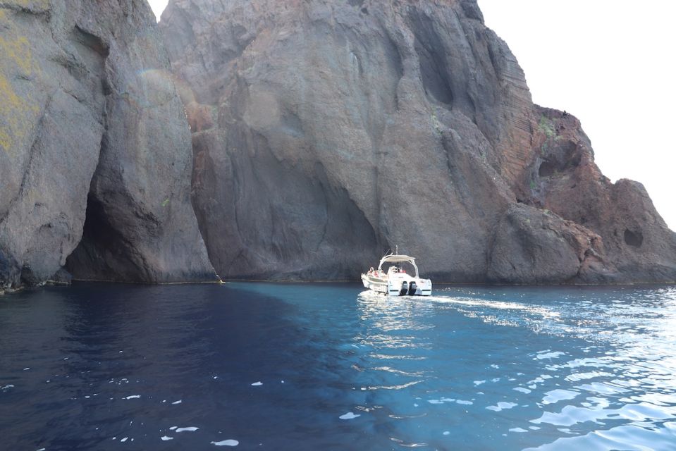 Calvi: Scandola and Girolata 6-Hour Boat Tour - Visiting the Village of Girolata