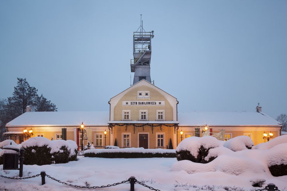 Krakow: Old Town, Wawel, and Wieliczka Salt Mine With Lunch - Inclusions and Exclusions