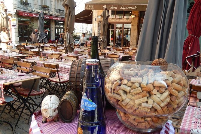 Lyon Old Town Food & Wine Tasting Tour Including a Bouchon Lyonnais - Inclusions and Highlights