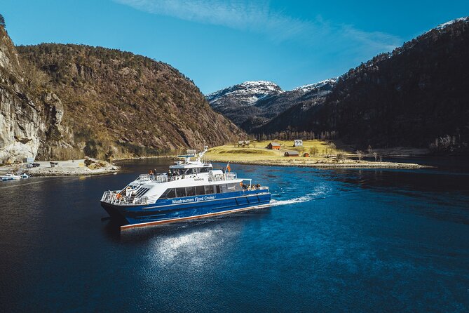 Mostraumen Fjord Cruise - Weather and Accessibility