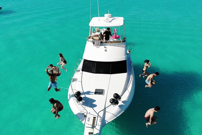 Private Half Day Yacht Charter - Snacks, Bottled Water, Soda